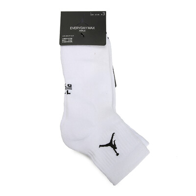

Nike NIKE Mens Socks JUMPMAN QTR 3PPK Sports Accessories SX5544-100 S Code