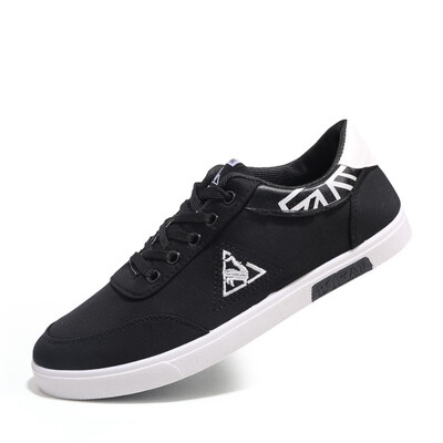 

Mens low-top canvas shoes Korean fashion breathable sneakers laced flat-soled casual shoes