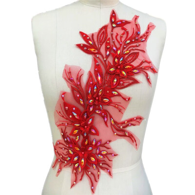 

3D Lace Red Rhinestone Applique Embroidered Flower Fabric Lace Patch to Decorate Wedding Dress Veil Garment Accessories