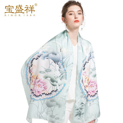 

Bao Shengxiang silk scarf Ms silk silk scarf air conditioning shawl long towel travel sunscreen beach towel headband water mirror moon green s9532