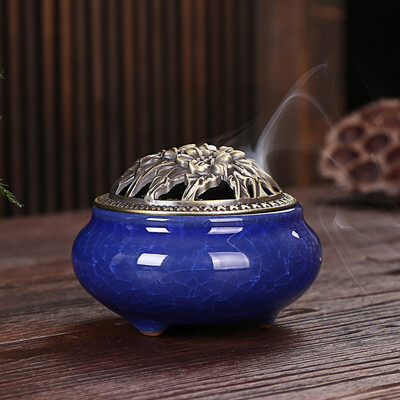

Ceramic Ice Crack Porcelain Aromatherapy Diffuser Sandalwood Censer With Copper Cover For Buddhist Relax Porcelain Incense Burner