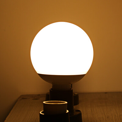 

4pcs LIGHTME E27 110-240V 12W LED Bulb