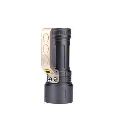 

XM- T6 LED Flashlight Torch Light Miners Lamp 2200LM 4-Mode Zoom InOut