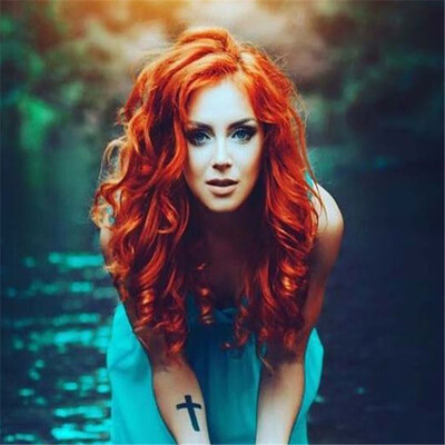 

Amazing Star Full Cap Wig Red Color Long Natural Wavy Middle Part Synthetic Cosplay Lace Wigs For Women Heat Resistant 24 Inch