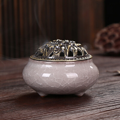 

Ceramic Ice Crack Porcelain Aromatherapy Diffuser Sandalwood Censer With Copper Cover For Buddhist Relax Porcelain Incense Burner