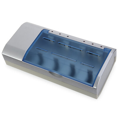 

C821BW LED 6 Slots Battery Charger EU Adaptor - 100- 240V