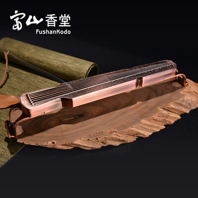 

Taiwan Fushan Xiangtang Guqin lying incense burner antique alloy line incense box agarwood incense burner sandalwood incense stick incense burner incense box decoration