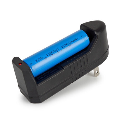 

37V Universal Rechargeable Battery Charger for 18650 16340 14500 Li-ion US Plug