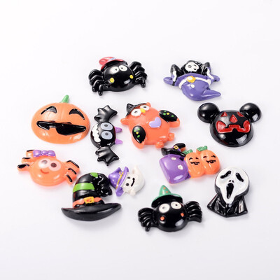 

PH PANDAHALL 50 PCS Mixed Halloween Theme Resin Cabochons for Craft Making