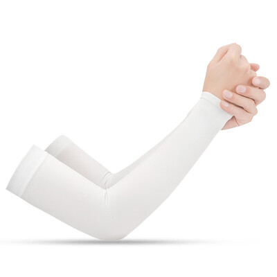 

Move iron summer outdoor ice cool sunscreen cuff super elastic armband cool breathable riding arm sleeves long men&women sports sleeves black set refers to