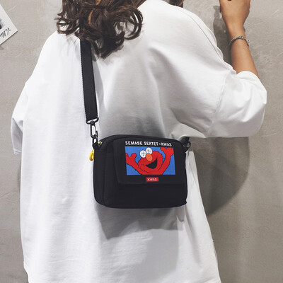 

Ins popular female bag 2019 new fashion canvas bag summer small fresh messenger bag wild foreign shoulder bag