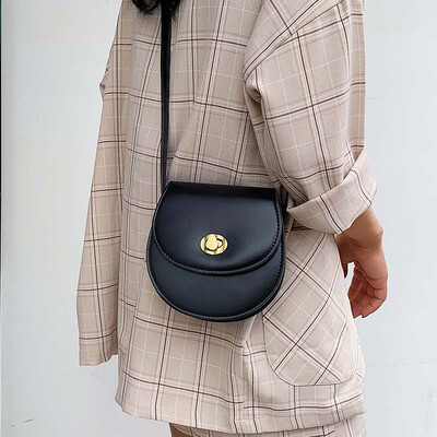

Advanced sense bag foreign style simple texture handbag 2019 new fashion Korean version of the wild shoulder slung saddle bag