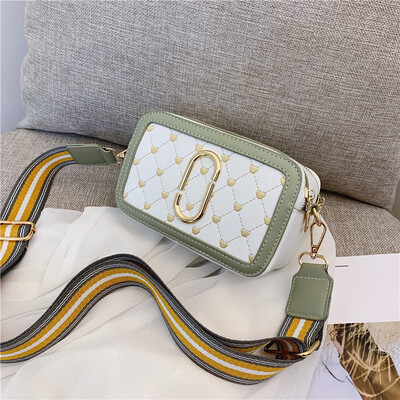 

Summer new texture bag handbag 2019 new Korean fashion wild single shoulder slung wide shoulder strap small square bag
