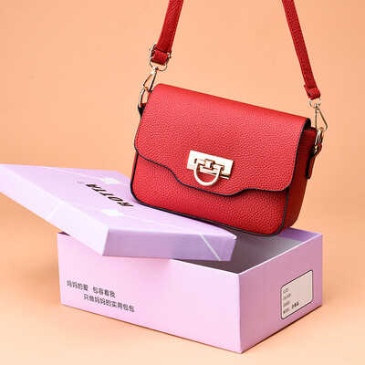 

Qingyi womens bag for dancing in summer is a fresh one-shoulder sloping bag Korean version of Chao Baitao fashion bag