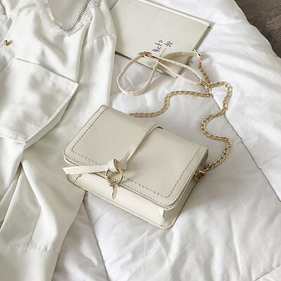 

2019 new simple small fresh shoulder bag female fashion temperament chain bag casual wild Messenger small square bag