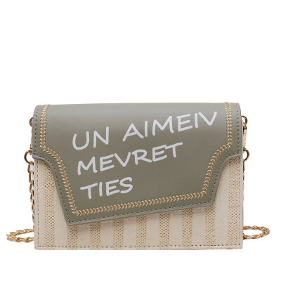 

Small bag female 2019 new Korean version of the wild female bag ins fashion simple rivet Messenger bag shoulder small square bag