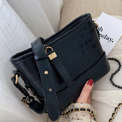 

Womens bag new 2019 summer fashion crocodile pattern stray bag tide shoulder Messenger bag small breeze chain bag