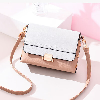 

Ladies bag 2019 spring&summer new womens bag small square bag Korean version of the cool fashion single shoulder Messenger bag