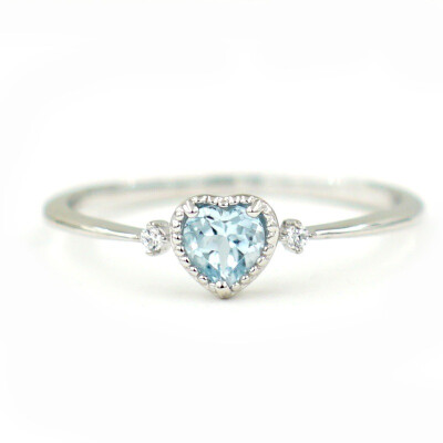 

Women\ Silver Sea Blue Heart Shaped Sapphire Engagement Ring