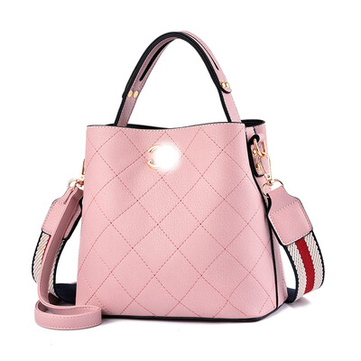 

Female bag 2019 summer new Korean version of the PU leather fashion handbag shoulder Messenger bag