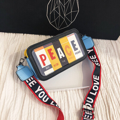 

Summer small bag female 2018 new Korean version of the wild Messenger bag collision color wide shoulder strap shoulder bag ins super fire package