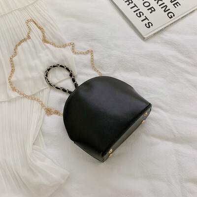 

Chic Messenger bag female bag 2019 new fashion casual tide Korean version of the solid color port wind texture shoulder chain bag