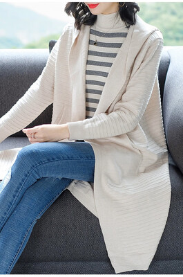 

Medium&long loose hooded knitted winter 2018 womens wear new woollen sweater Korean version of the pure color sweater coat