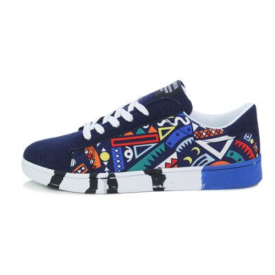 

New casual Men Vulcanized Shoes Sneakers Mens Fashion Casual Lace-Up Colorful Canvas Sport Graffiti board Shoes