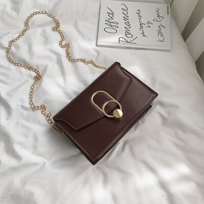 

2019 new fashion Korean version of the chain shoulder Messenger bag female casual retro simple wild color small square bag