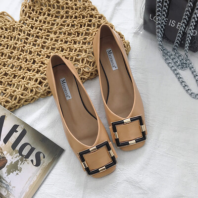 

Square head thick documentary shoes womens shoes 2019 new with Joker square buckle shallow mouth grandma shoes vintage work shoes