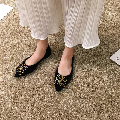 

Famous lady shoes autumn shoes Korean version fashion network celebrity metal buckle ladle shoes 100 tasu flat sole shoes