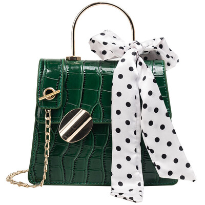 

2019 new bag female foundation weave contrast color ladies shoulder Messenger bag trend handbag