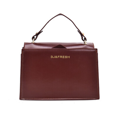 

Texture bag female 2018 new tide port wind retro small square bag foreign gas Messenger bag mini portable bag