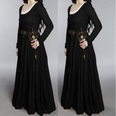 

Long sleeved dress with round collar