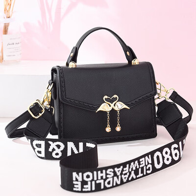 

Womens Bag New Chaotic Net Red Summer Qingxinsen Simple Baitao Fashion Single Shoulder Slant Bag