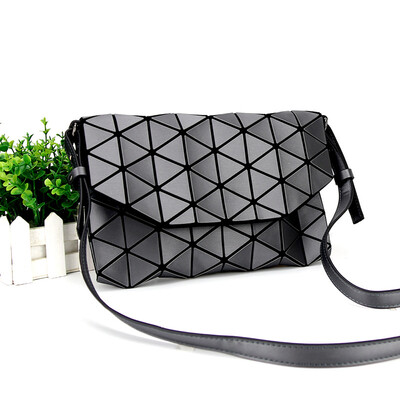 

Fashion Folded diamond female shoulder messenger bag PU brushed matte matte bag