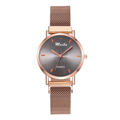 

Top Brand Women Watches Rose Gold Romantic Dial Ladies Fashion Quartz Wristwatch Magnetic Buckle Strap Clock Zegarki Damskie
