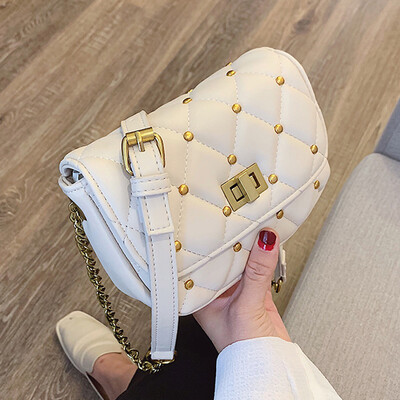 

French small womens bag2019 new Korean style foreign-air embroidery thread single-shoulder bag&small square bag