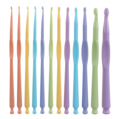 

12pcs 2-10mm Plastic Crochet Hooks Kit Knitting Needles Craft Weave Tools