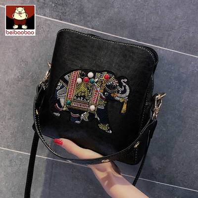 

Foreign air bag woman 2019 new large capacity bucket bag Korean version 100 lap single shoulder oblique shoulder ins