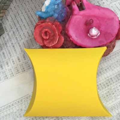 

FUNNYBUNNY Wedding Favor Box Cute Kraft Paper Pillow Party Favour Gift Candy Bag