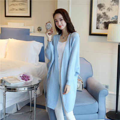 

The new autumnwinter 2018 bat sleeve large size Korean version of the long&loose pure color knitted cardigan sweater