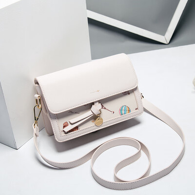 

Summer ins girls on the tide Korean version of girls single shoulder slant bag fashion students