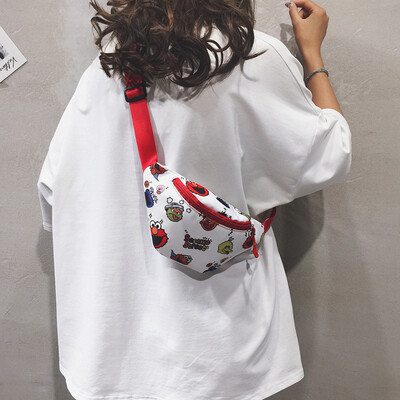 

Ins pocket female 2019 new wave Korean version of the wild canvas shoulder diagonal sesame street pack Harajuku student chest bag