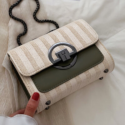 

Summer slung womens bag new 2019 fashion style shoulder small square bag simple Joker chain bag tide