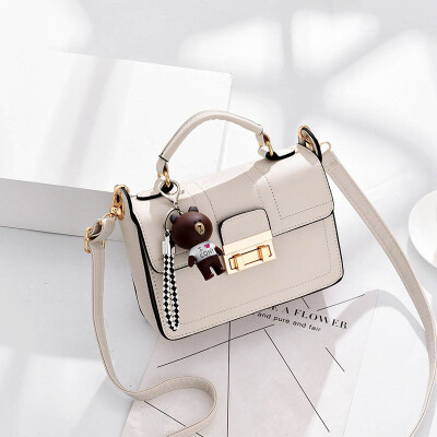 

Shangxin Female Trendy Korean Ins Overfire Simple Hand-held Bill of Lading Shoulder Oblique Square Bag