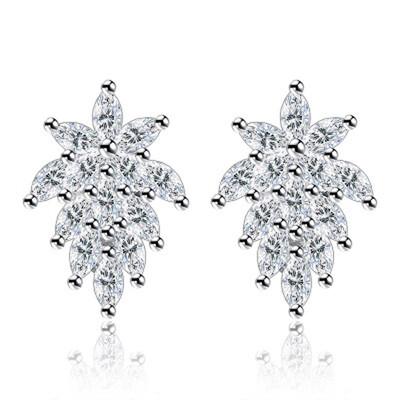 

Creative Crystal Leaves Shape Earring for Women Bride Wedding Earrings Silver Jewelry