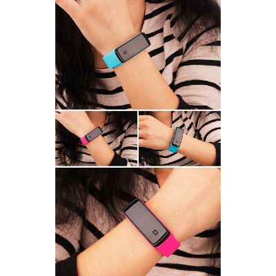 

Intelligent Silica Gel LED Watch Fashion Super Slim Electronic Watch