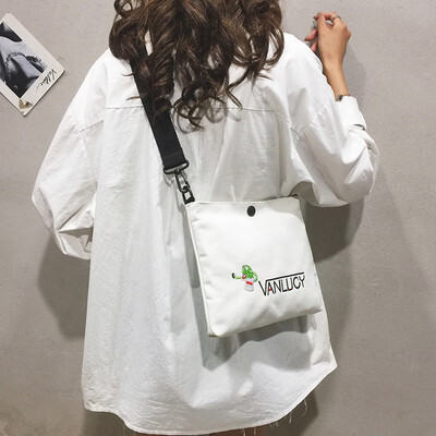 

Wide shoulder strap bag female 2019 new Korean casual wild cartoon canvas bag Harajuku student shoulder Messenger bag