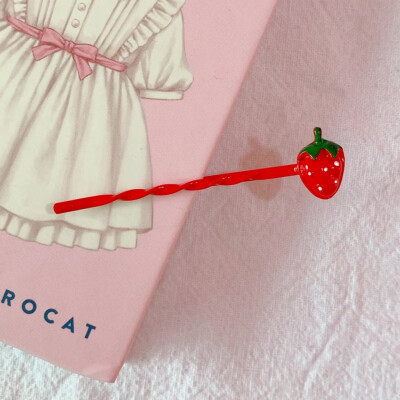 

Hot Selling 1pclot Lady Super Cute Fruit Strawberry Shape Barrette Metal Hair Clips for Kids Hairgrips Girls Hair Accessories